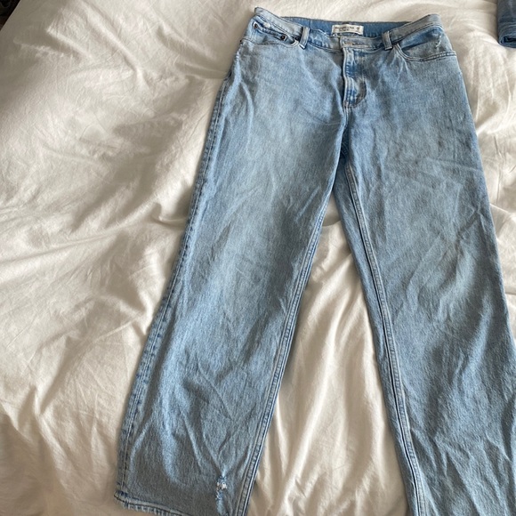 Abercrombie jeans - Picture 1 of 2